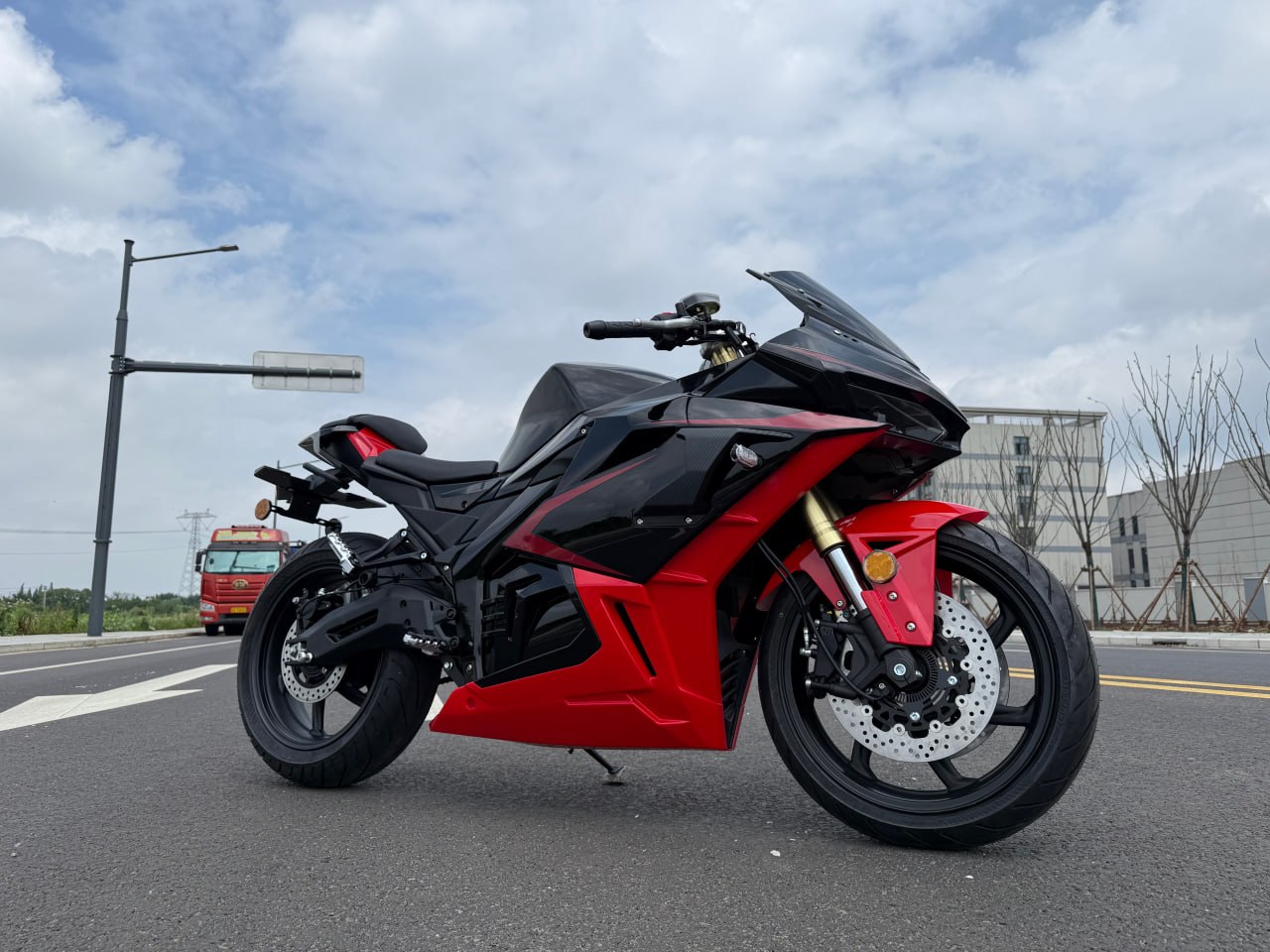 Электромотоцикл EL MOTO JY — фото 1